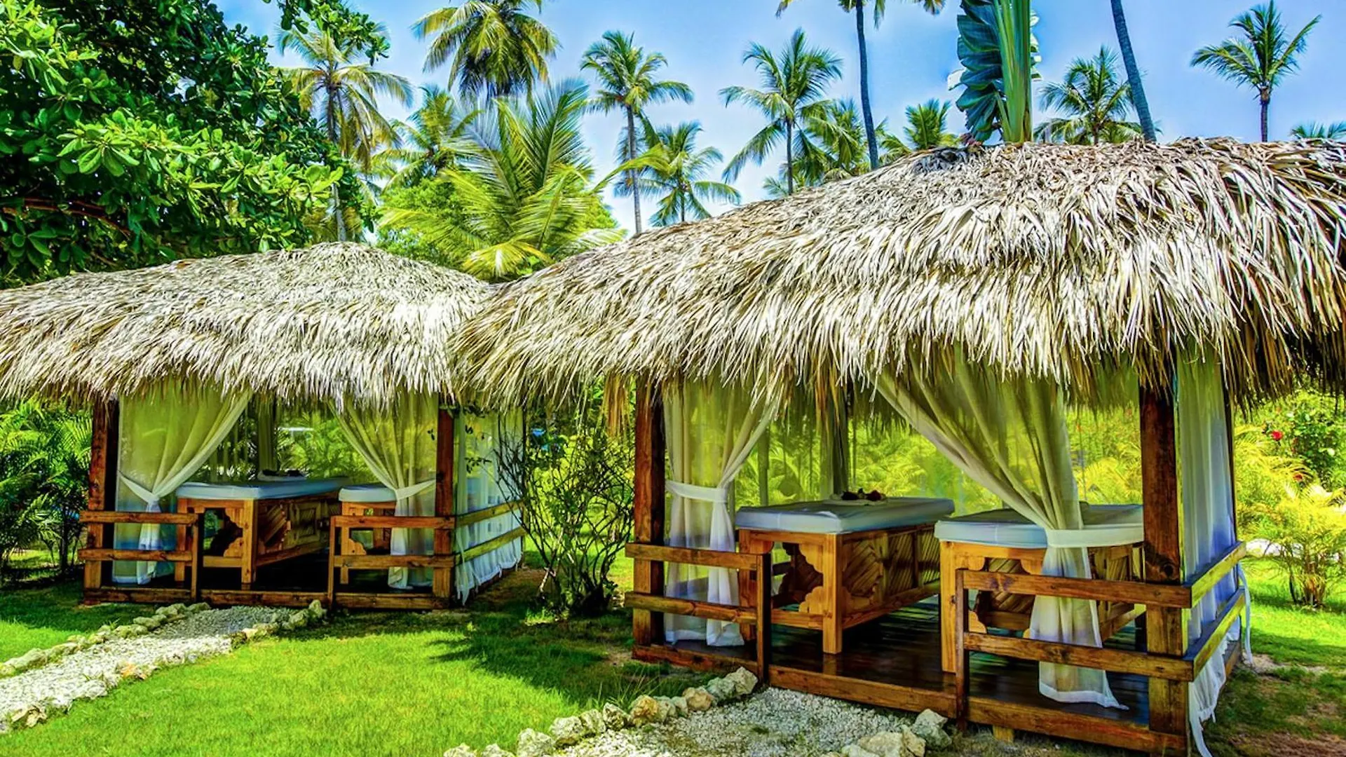 Ducassi Studios And Suites - Rooftop Pool, Beach Club, Breakfast And Wifi Punta Cana 5*,  Den Dominikanske Republik