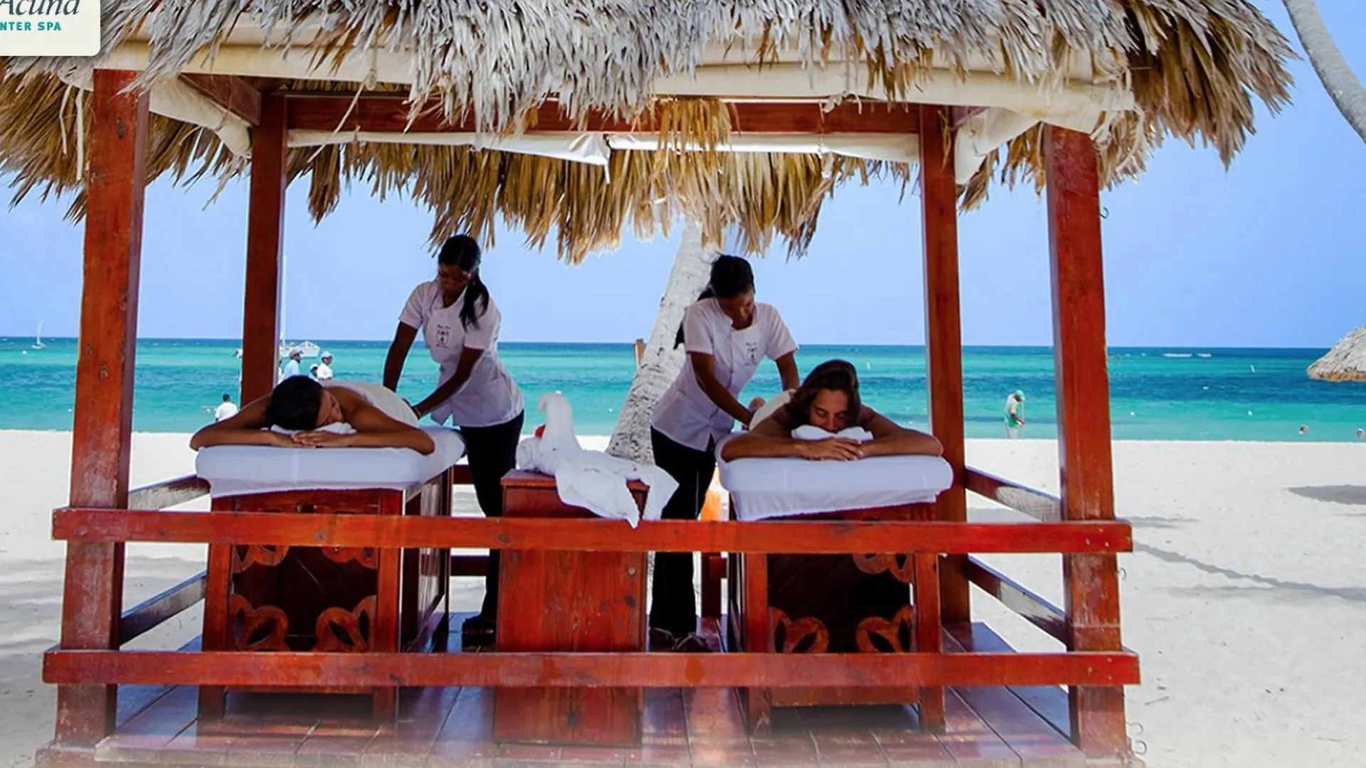 Ducassi Studios And Suites - Rooftop Pool, Beach Club, Breakfast And Wifi Punta Cana Den Dominikanske Republik