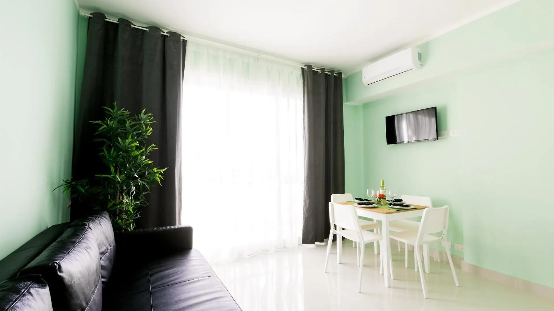 Lejlighedshotel Ducassi Studios And Suites - Rooftop Pool, Beach Club, Breakfast And Wifi Punta Cana