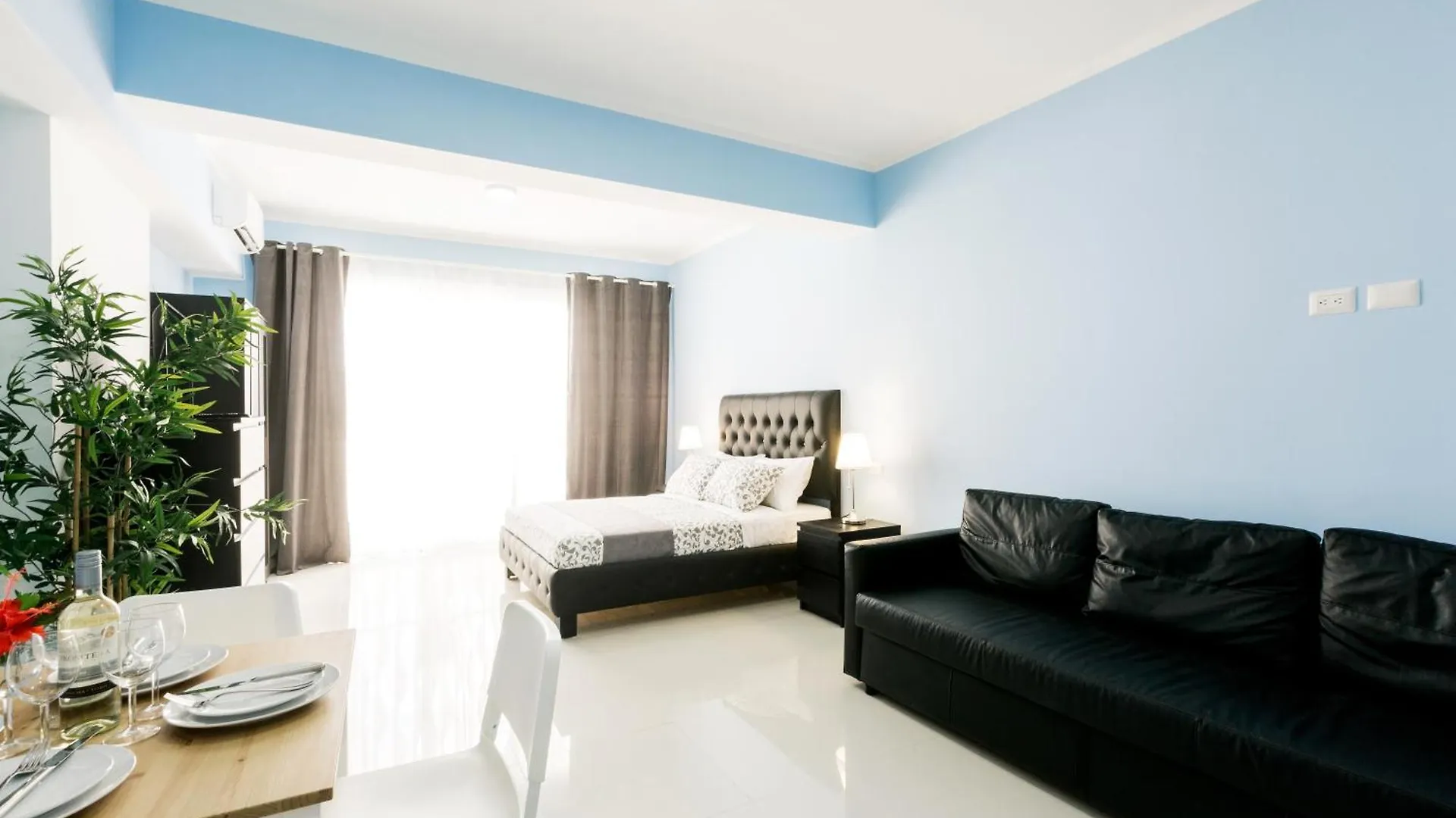 Ducassi Studios And Suites - Rooftop Pool, Beach Club, Breakfast And Wifi Punta Cana