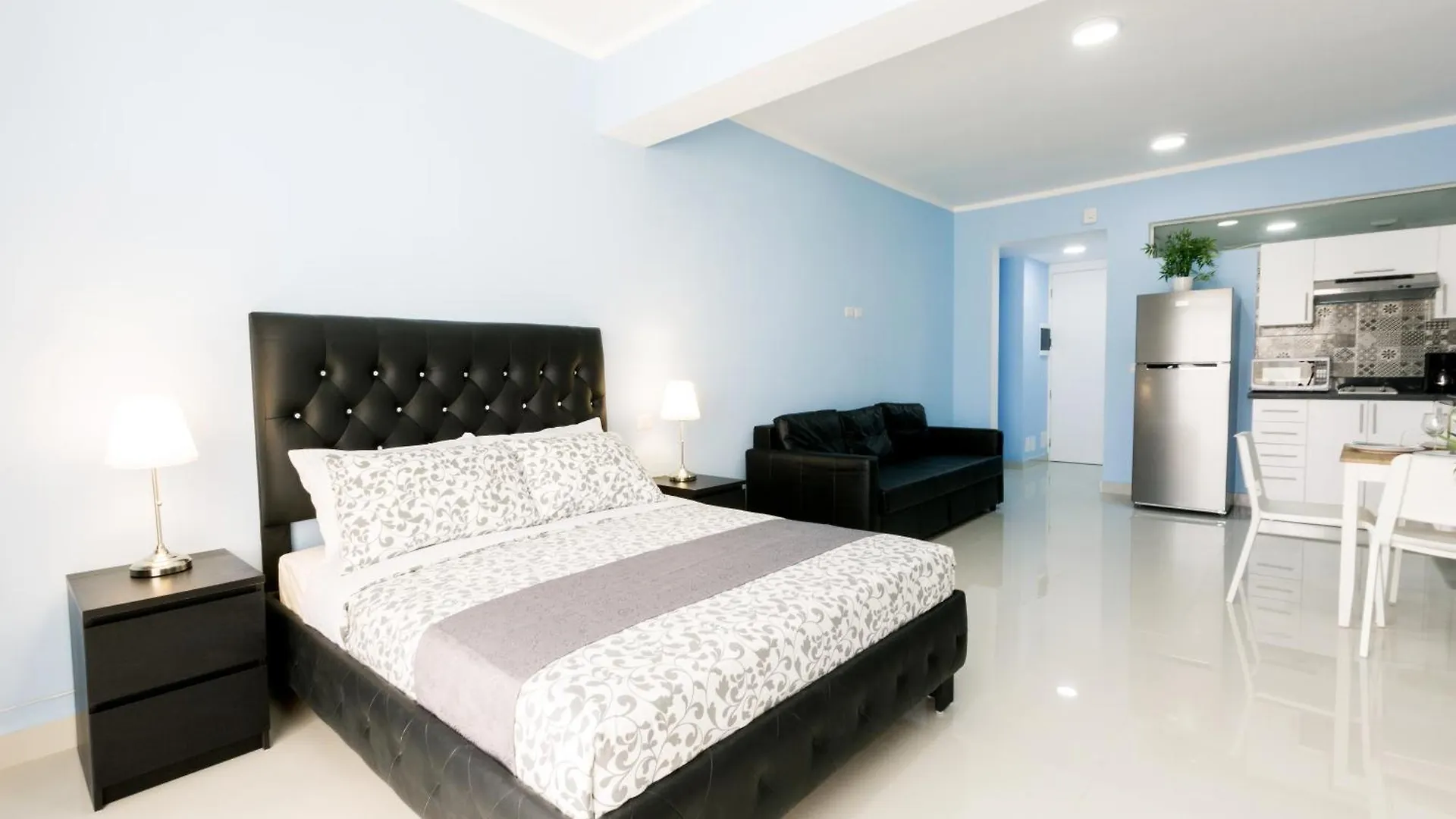 Ducassi Studios And Suites - Rooftop Pool, Beach Club, Breakfast And Wifi Punta Cana Den Dominikanske Republik