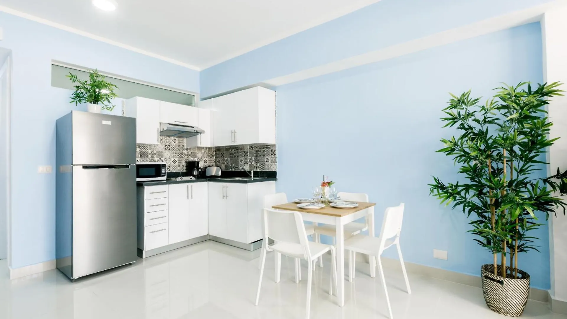 Lejlighedshotel Ducassi Studios And Suites - Rooftop Pool, Beach Club, Breakfast And Wifi Punta Cana