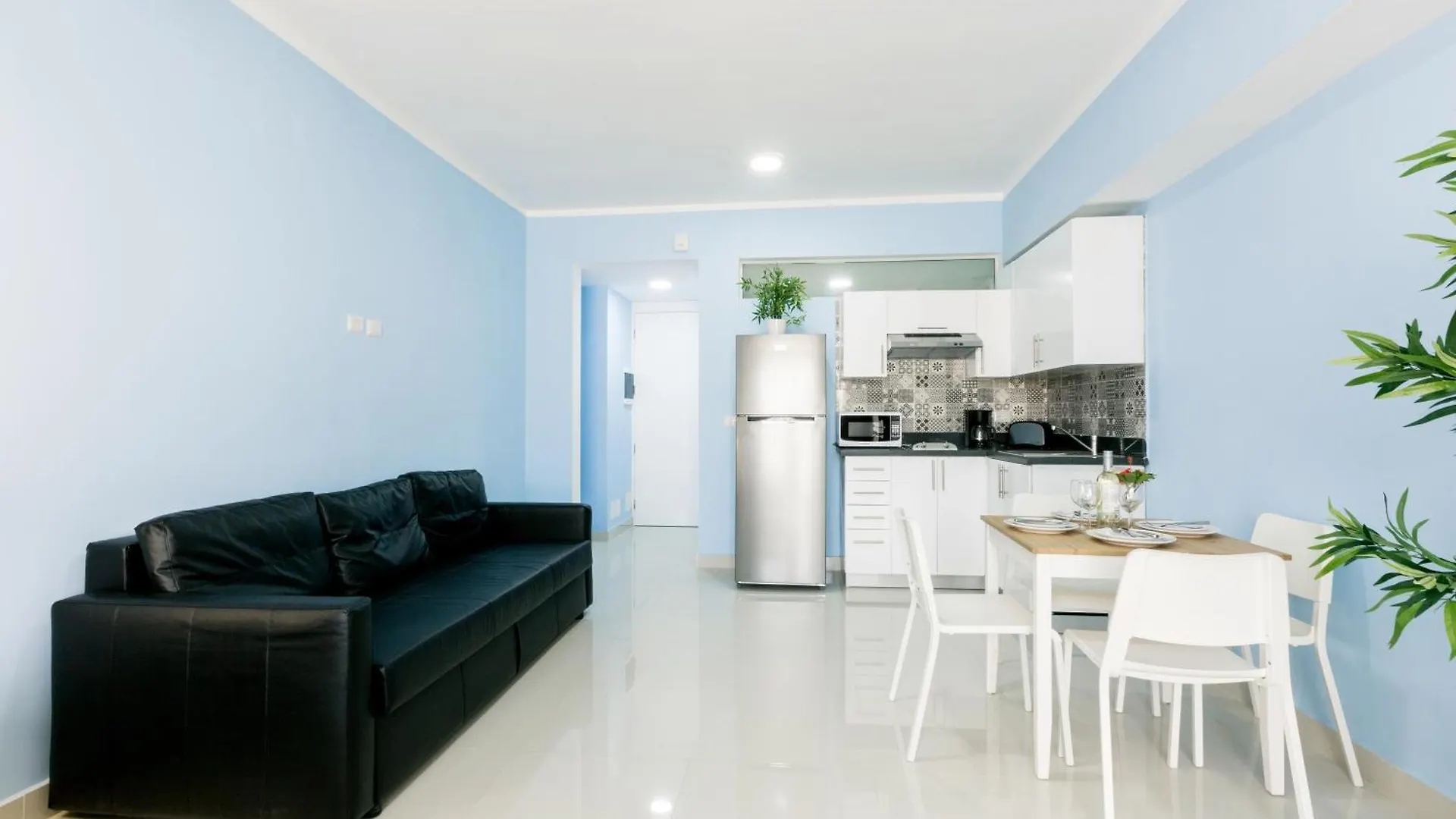 Ducassi Studios And Suites - Rooftop Pool, Beach Club, Breakfast And Wifi Punta Cana 5*,